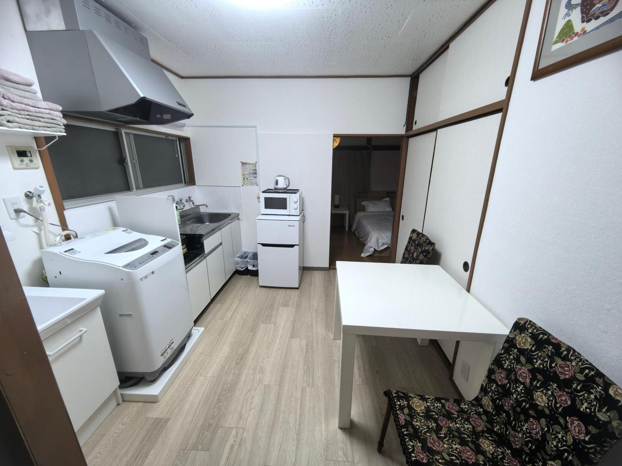 Uhome Tsubame Apartment Tokio Exterior foto